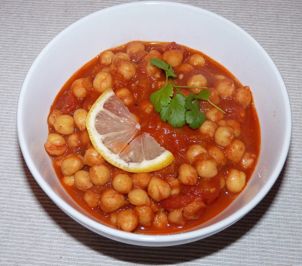 Is Chana Masala Vegan? (Chickpea Curry, Explained)