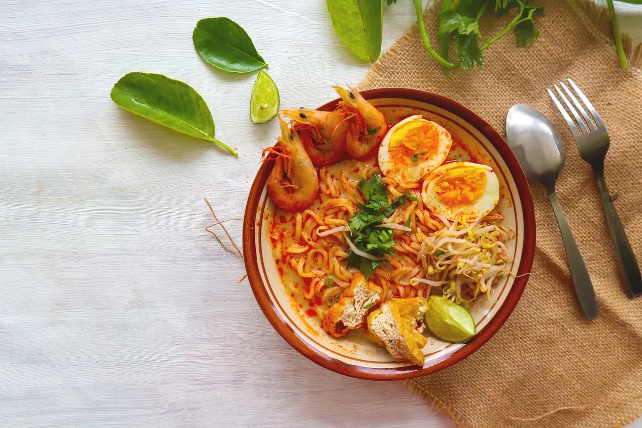 Is Laksa Vegetarian? (Shrimp Paste & Stock)