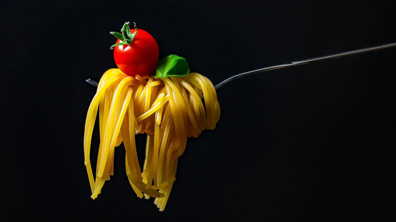 Versteckte tierische Zutaten in italienischem Essen (Lab, Sardellen, Guanciale)