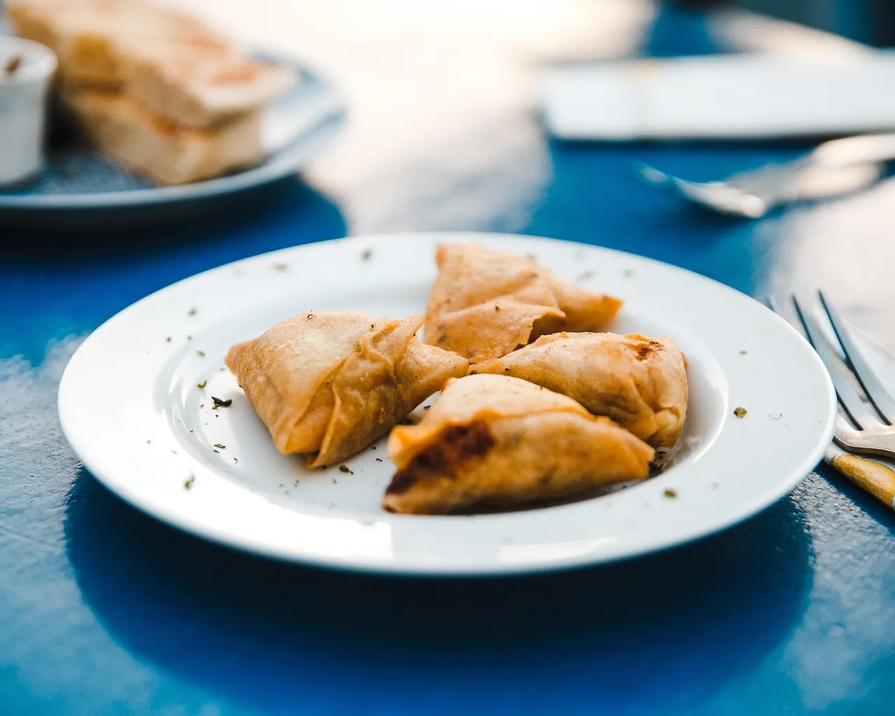 Ingrédients d'origine animale cachés dans la cuisine marocaine (agneau, ghee)