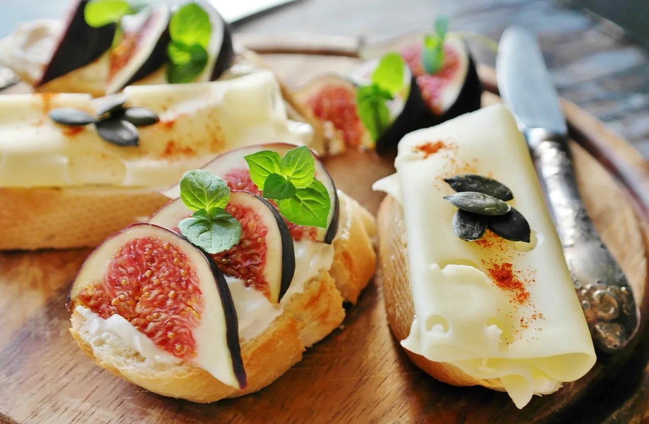 What Is Rennet? Animal vs Microbial (Cheese, Explained)